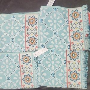 Pioneer Woman Trellis Sculptured Hand Towels Mint/ Orange Set Of 4 ..16" X 28"